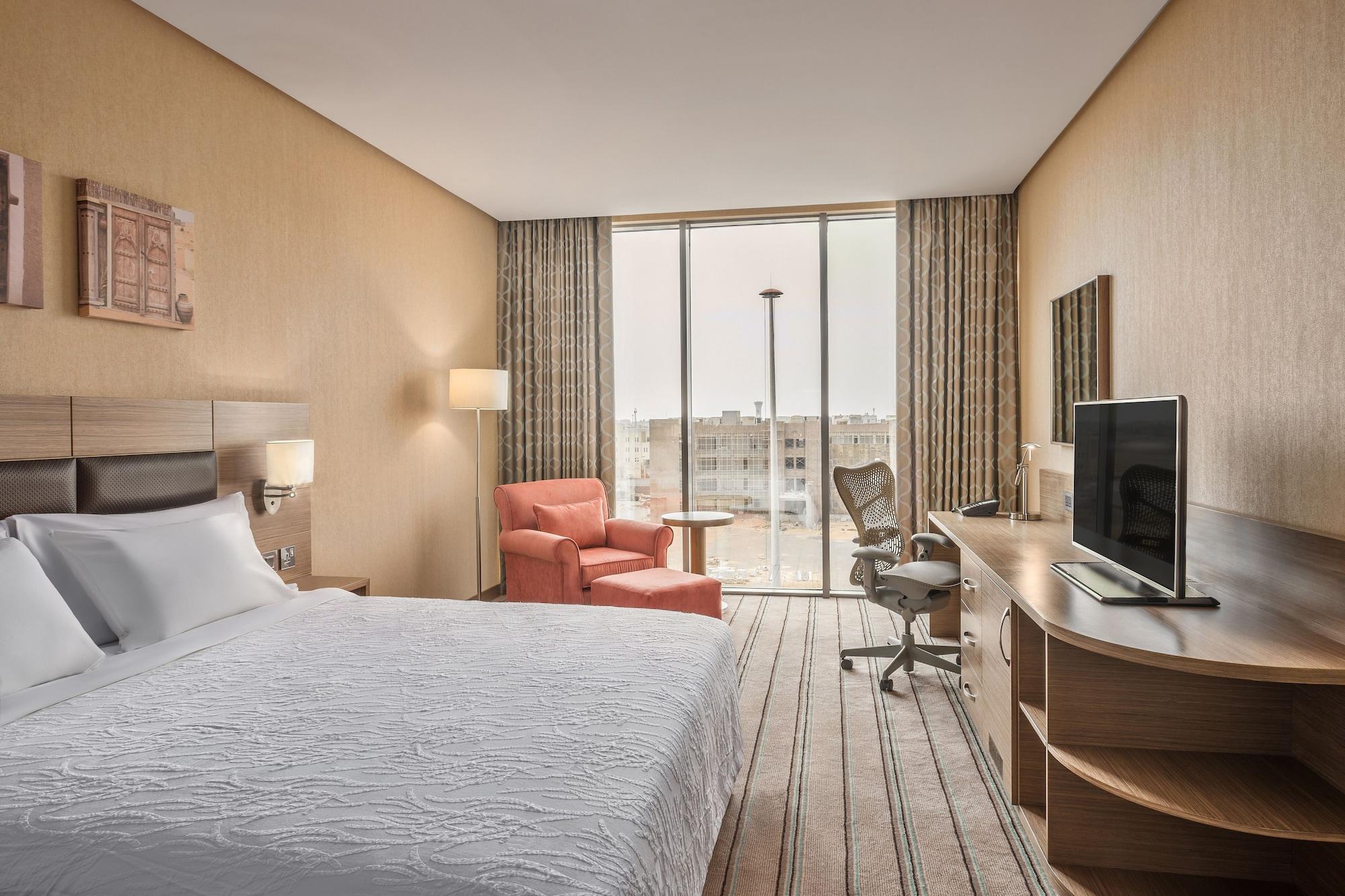Hilton Garden Inn Tabuk Exterior photo
