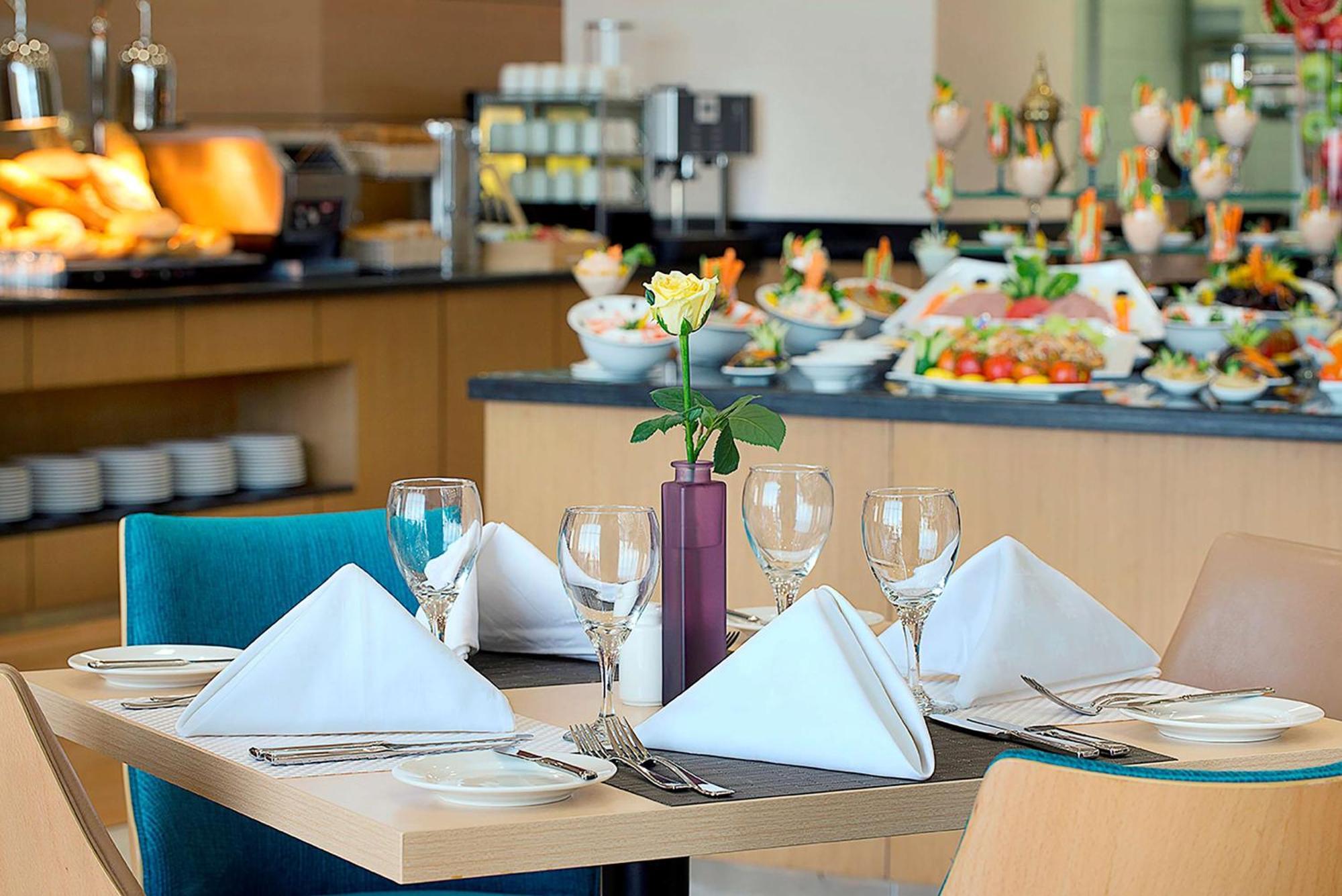 Hilton Garden Inn Tabuk Exterior photo